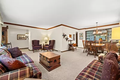 4972 S 65th St, Greenfield, WI 53220 - Photo 17