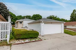 4110 N 74th St, Milwaukee, WI 53216 - Photo 43