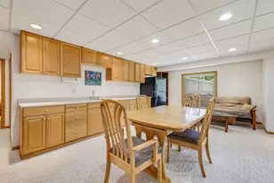 548 Fox River Hills Dr, Racine, WI 53185 - Photo 27