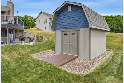 548  Fox River Hills Dr, Racine, WI 53185 - Photo 35