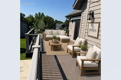 548  Fox River Hills Dr, Racine, WI 53185 - Photo 15