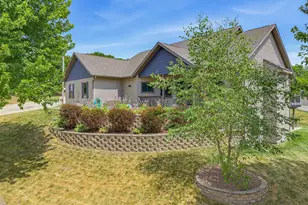 548 Fox River Hills Dr, Racine, WI 53185 - Photo 1