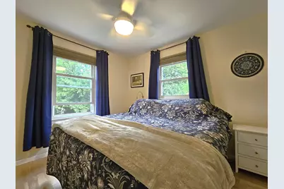 850 E Ellsworth Ln, Bayside, WI 53217 - Photo 55