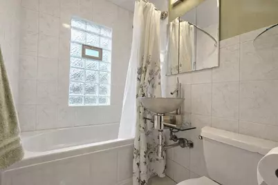 850 E Ellsworth Ln, Bayside, WI 53217 - Photo 63