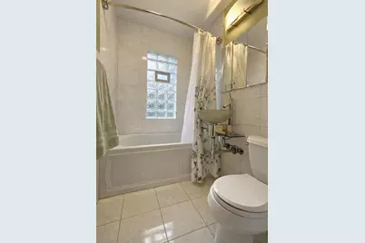 850 E Ellsworth Ln, Bayside, WI 53217 - Photo 45