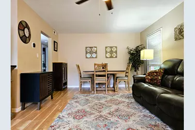 850 E Ellsworth Ln, Bayside, WI 53217 - Photo 23