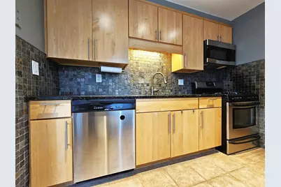 850 E Ellsworth Ln, Bayside, WI 53217 - Photo 31