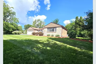 850 E Ellsworth Ln, Bayside, WI 53217 - Photo 5