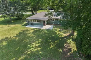 N57W18198 Juniper Ln, Menomonee Falls, WI 53051 - Photo 31