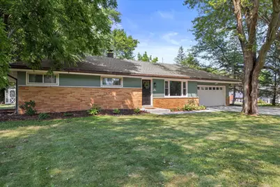 N57W18198  Juniper Ln, Menomonee Falls, WI 53051 - Photo 33