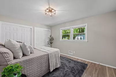 N57W18198  Juniper Ln, Menomonee Falls, WI 53051 - Photo 17