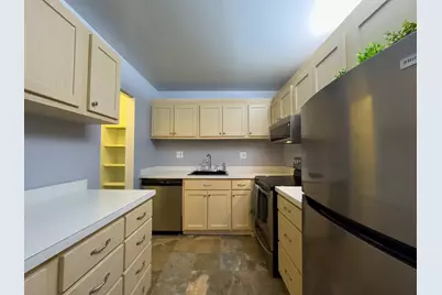 2300 W Good Hope Rd #339, Glendale, WI 53209 - Photo 11