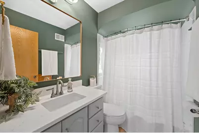 1308  Mackinac Ave, South Milwaukee, WI 53172 - Photo 13