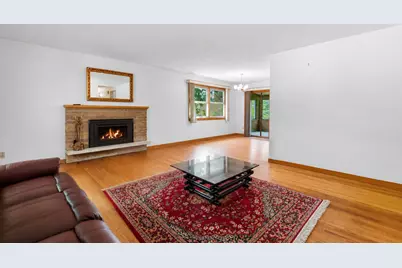 6  Barron Ct, Madison, WI 53705 - Photo 9