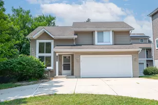 531 N Wisconsin St, Port Washington, WI 53074 - Photo 1
