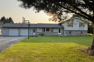 3967 Ernst Dr, Hartford, WI 53027 - Photo 1