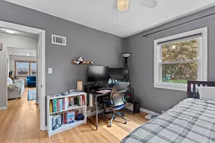 3169 N 93rd St, Milwaukee, WI 53222 - Photo 13
