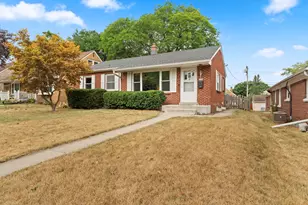 3169 N 93rd St, Milwaukee, WI 53222 - Photo 1