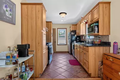 1826 E Fernwood Ave, Milwaukee, WI 53207 - Photo 9