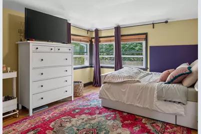 1826 E Fernwood Ave, Milwaukee, WI 53207 - Photo 13