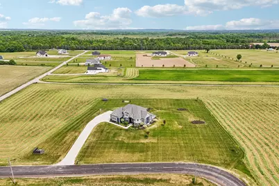 560  Cedar Ln, Summit, WI 53066 - Photo 49