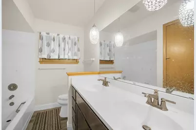 4380 N 143 St, Brookfield, WI 53005 - Photo 19