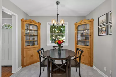 425 W Van Norman Ave, Milwaukee, WI 53207 - Photo 7