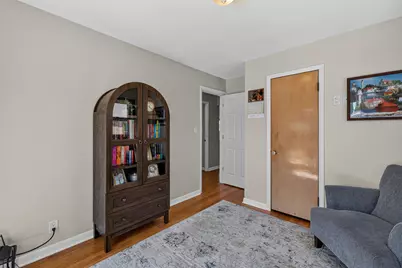 425 W Van Norman Ave, Milwaukee, WI 53207 - Photo 17