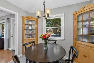 425 W Van Norman Ave, Milwaukee, WI 53207 - Photo 9