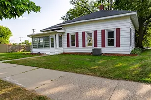 216 3rd Ave, Onalaska, WI 54650 - Photo 3