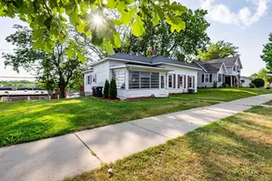 216 3rd Ave, Onalaska, WI 54650 - Photo 1