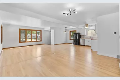 9600 W Morgan Ave, Milwaukee, WI 53228 - Photo 7