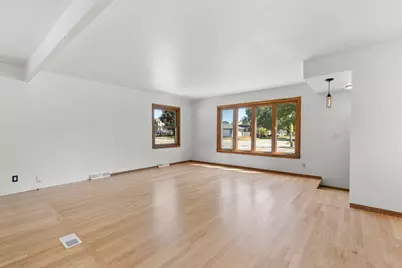 9600 W Morgan Ave, Milwaukee, WI 53228 - Photo 5