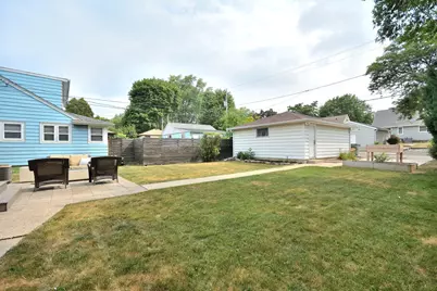2836 N 90th St, Milwaukee, WI 53222 - Photo 25