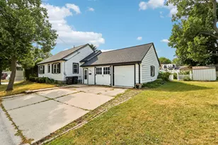 5089 N 127th St, Butler, WI 53007 - Photo 5