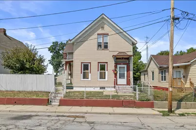 918  Peck Ave, Racine, WI 53404 - Photo 1