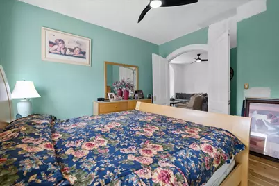 918  Peck Ave, Racine, WI 53404 - Photo 17