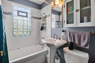 8925 W Cleveland Ave, West Allis, WI 53227 - Photo 15