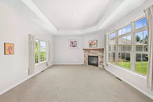 W179N11493 Blackstone Cir, Germantown, WI 53022 - Photo 13