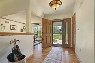 6724 Horseshoe Trail, Burlington, WI 53105 - Photo 5