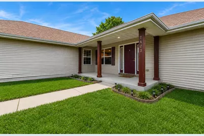 7423 N 86th St, Milwaukee, WI 53224 - Photo 29