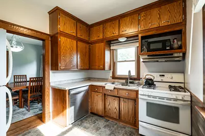 516  Marquette Ave, South Milwaukee, WI 53172 - Photo 17