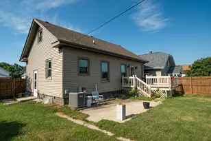 516 Marquette Ave, South Milwaukee, WI 53172 - Photo 27