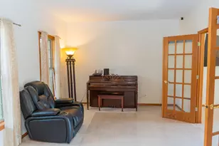 1981 Ashford Dr, Plover, WI 54467 - Photo 5