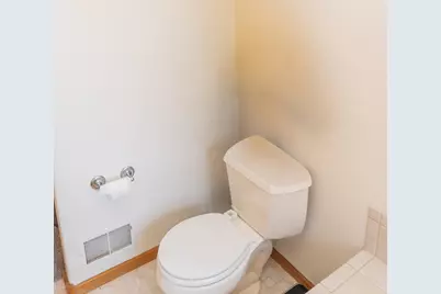 1981  Ashford Dr, Plover, WI 54467 - Photo 25