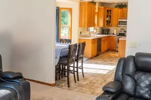 1981 Ashford Dr, Plover, WI 54467 - Photo 9