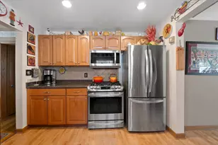 S68W18031 Island Dr, Muskego, WI 53150 - Photo 21