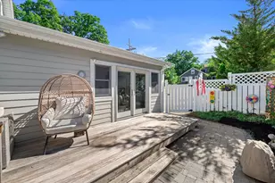 S68W18031 Island Dr, Muskego, WI 53150 - Photo 13