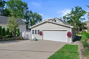 S68W18031 Island Dr, Muskego, WI 53150 - Photo 5
