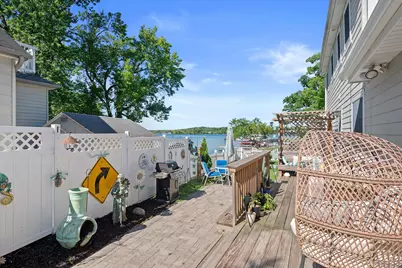 S68W18031  Island Dr, Muskego, WI 53150 - Photo 7